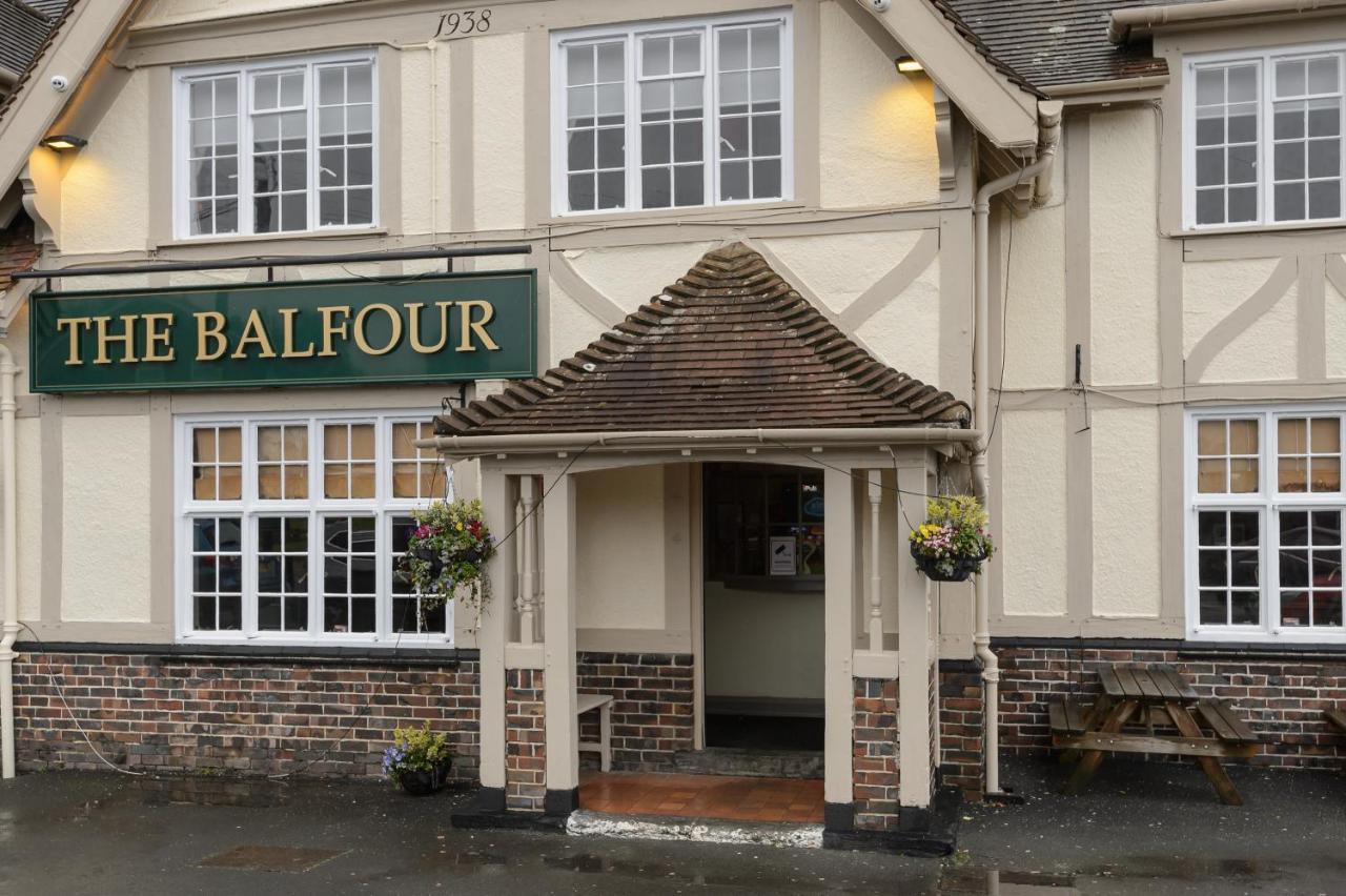 Balfour Arms Inn 4*